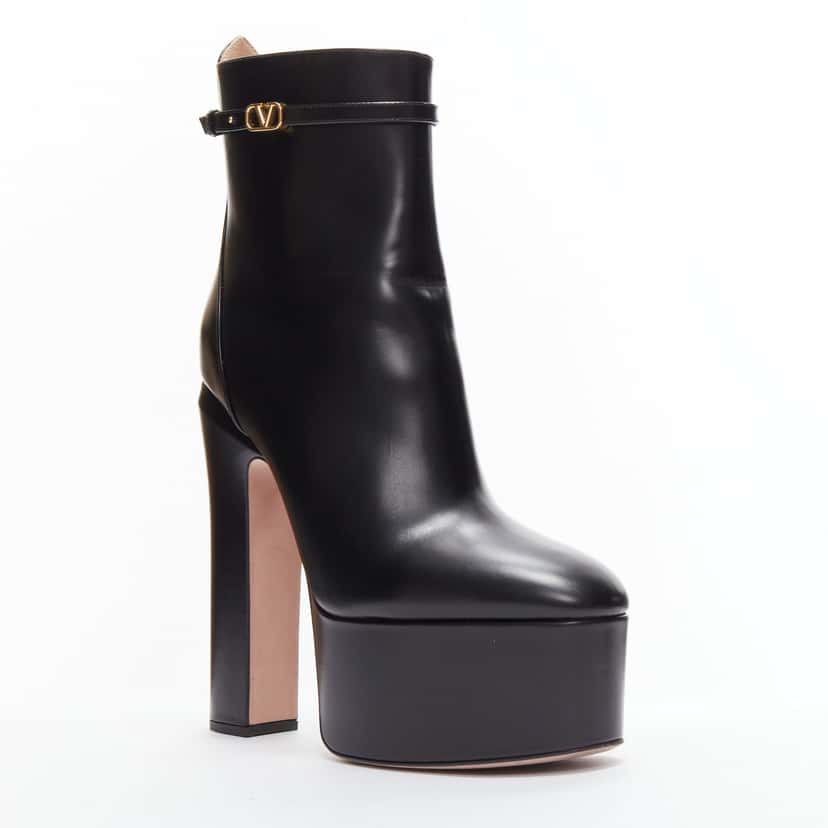 Valentino Garavani Tan-Go 155 Black Leather Very good condition - Back View