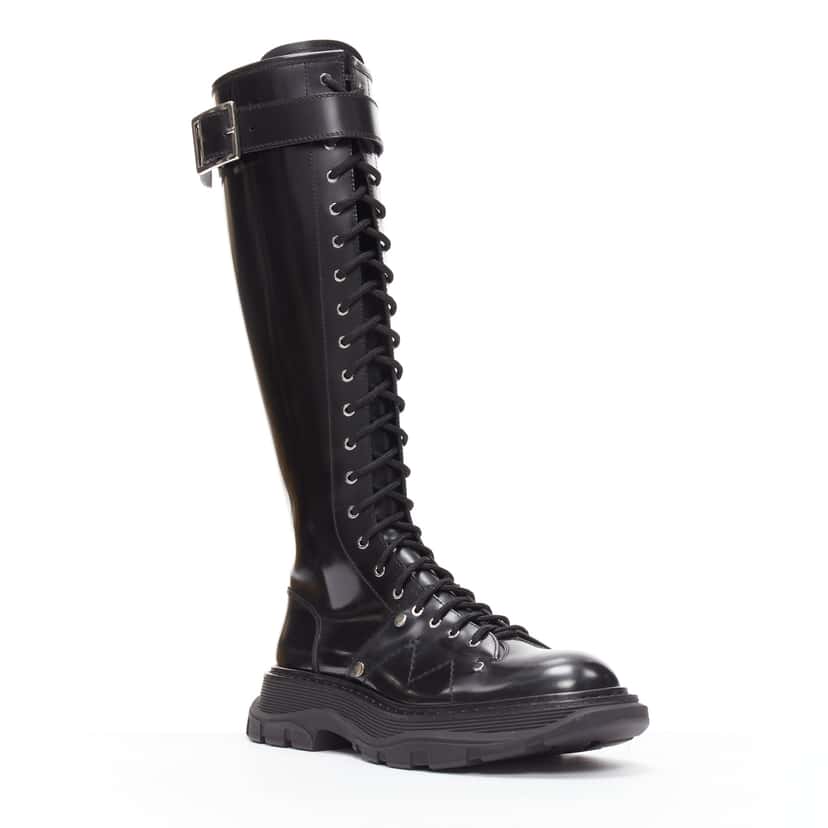 Alexander McQueen Tread Black Leather Very good condition - Back View