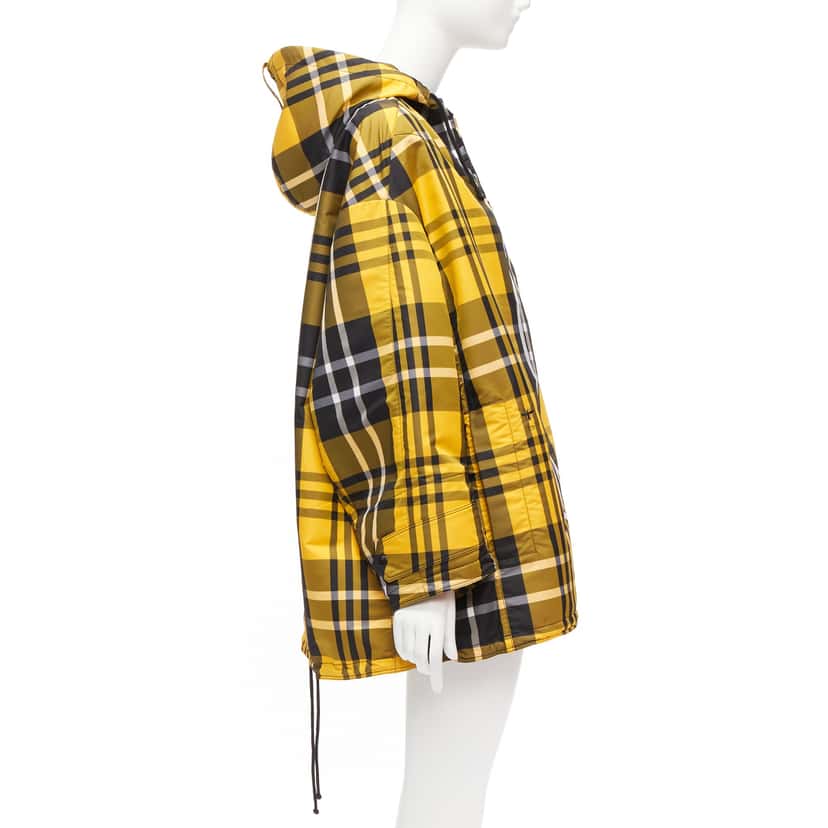 Christian Dior Tartan Nylon Popover Yellow Polyester Never worn - Model View