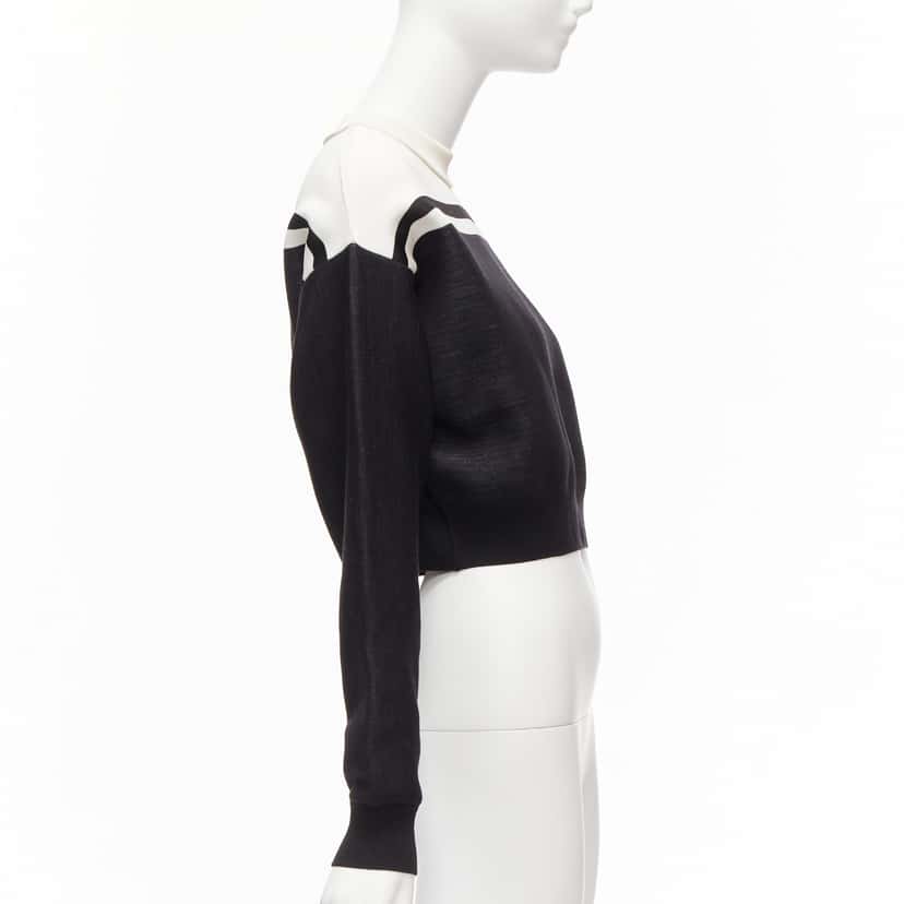 Louis Vuitton Floral Cropped Sweater Black Polyamide Never worn, with tag - Model View