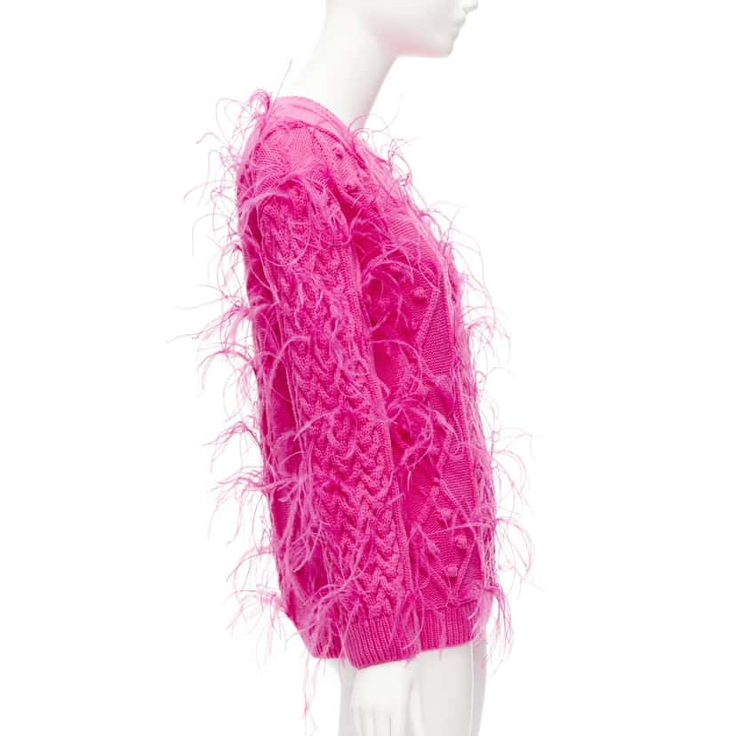 Valentino Garavani Feather Cable Sweater Pink Wool Never worn - Model View
