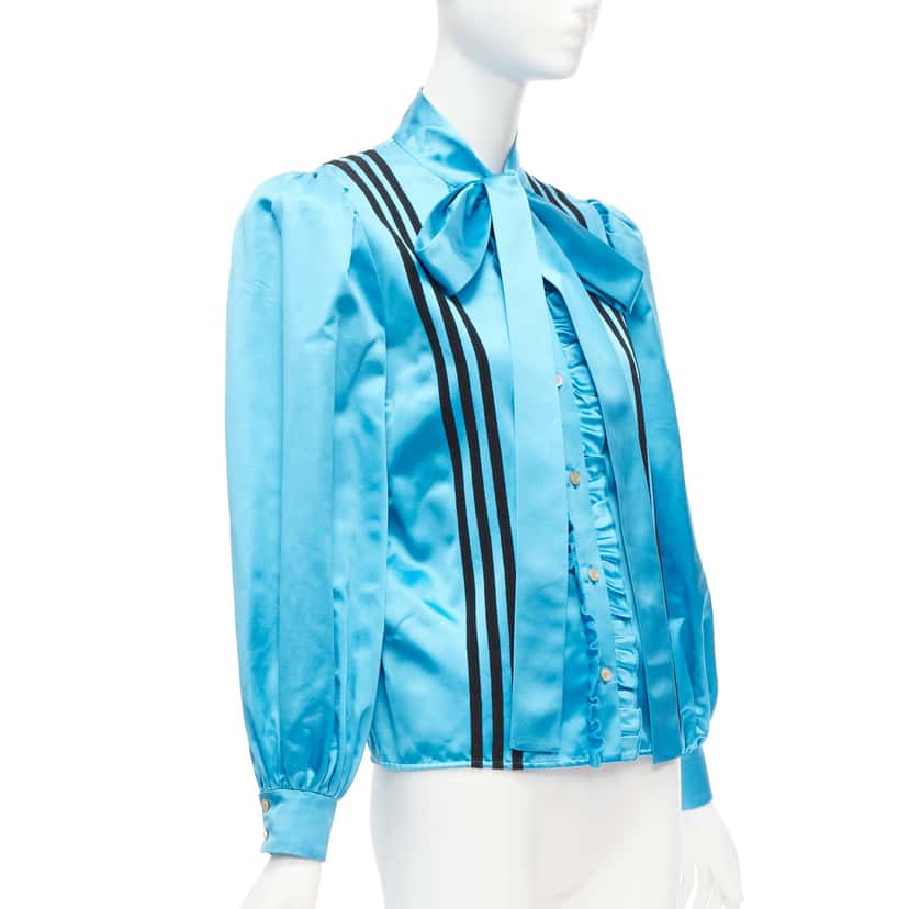 Gucci 3 Stripe Blouse Blue Silk Very good condition - Inside View