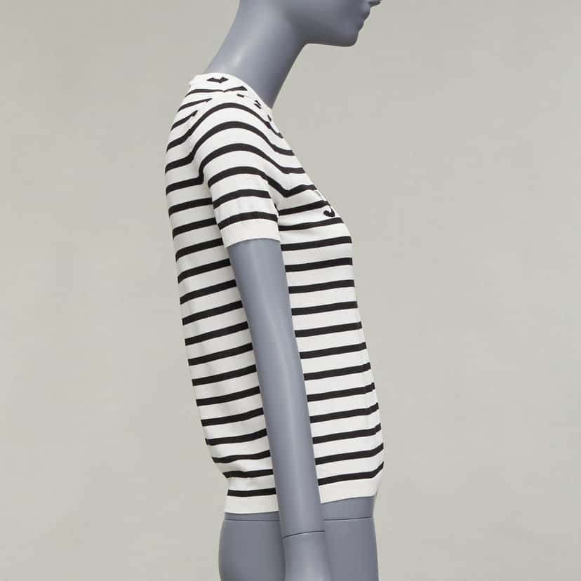 Dior J'Adior Crew Sweater Black Silk Very good condition - Model View