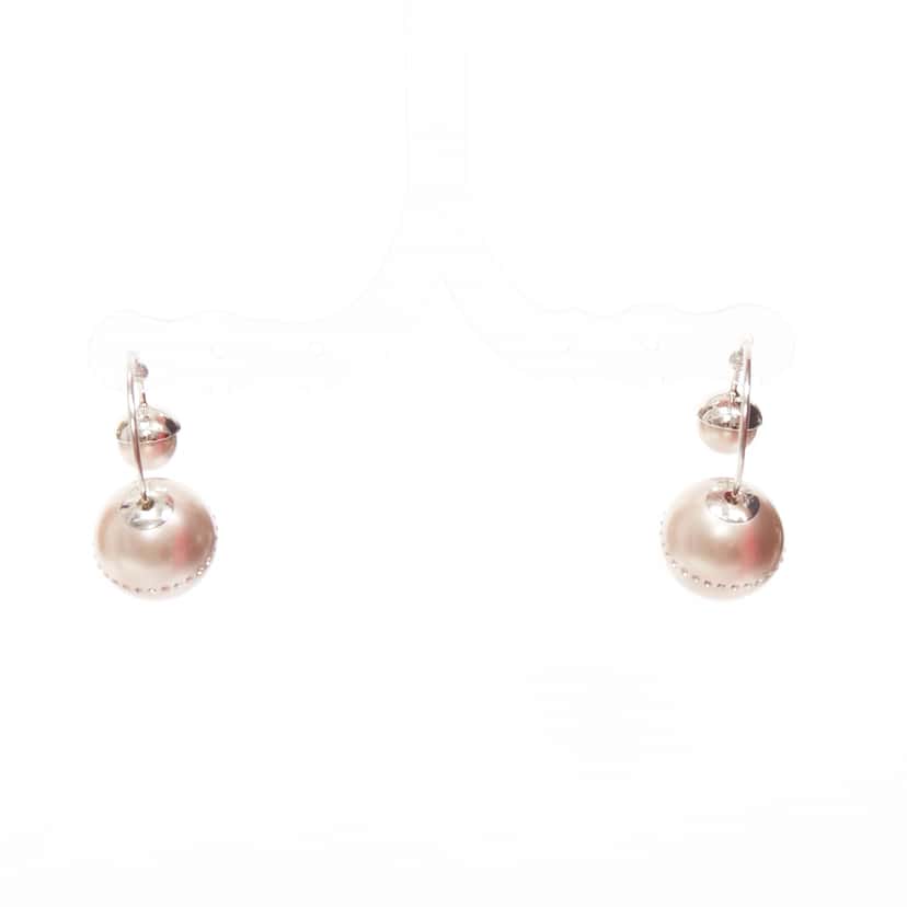 Dior Pink Pearl Earrings Pink Pearl Never worn - Inside View