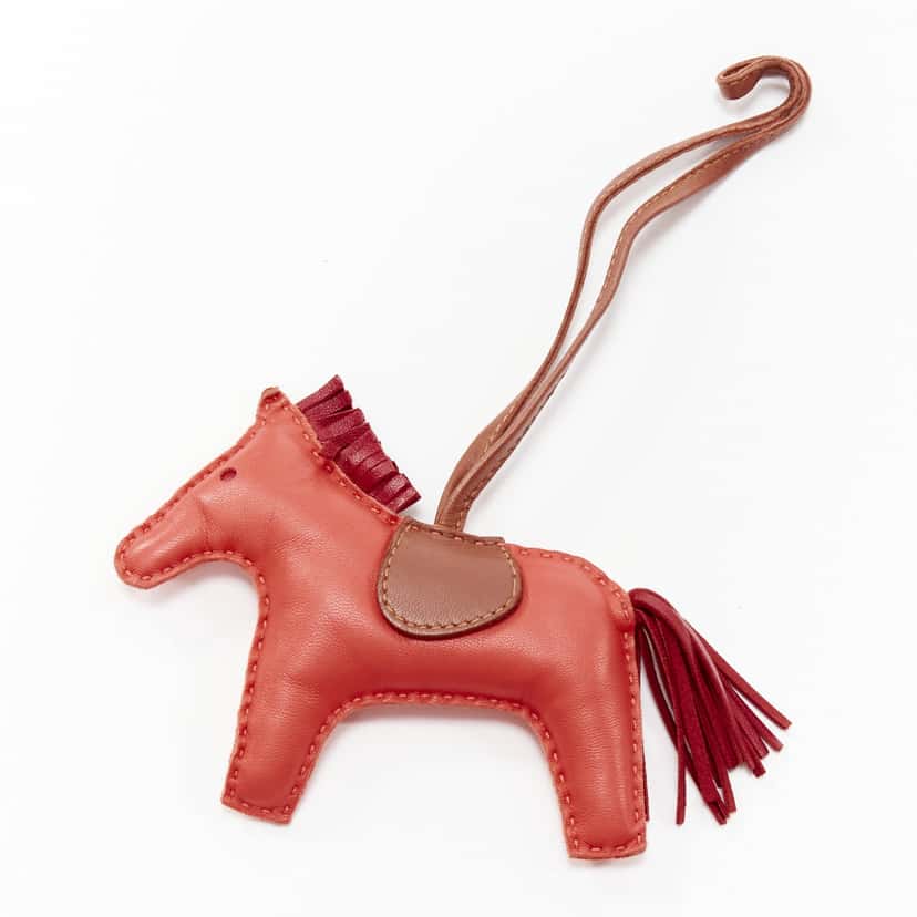 Hermès Milo Rodeo MM Red Leather Good condition - Front View