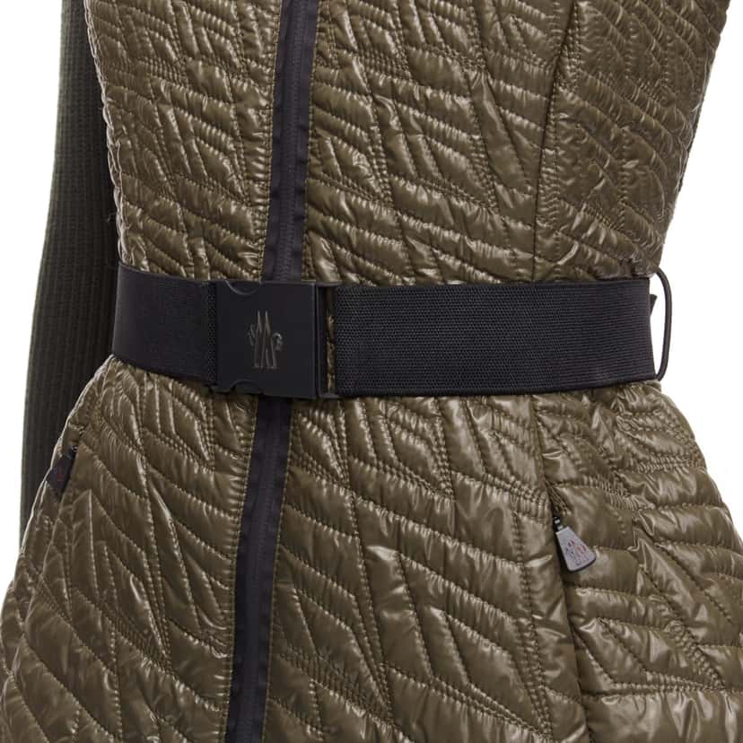 Moncler Green Quilted Puffer Jacket Green Polyamide Never worn, with tag - Back View
