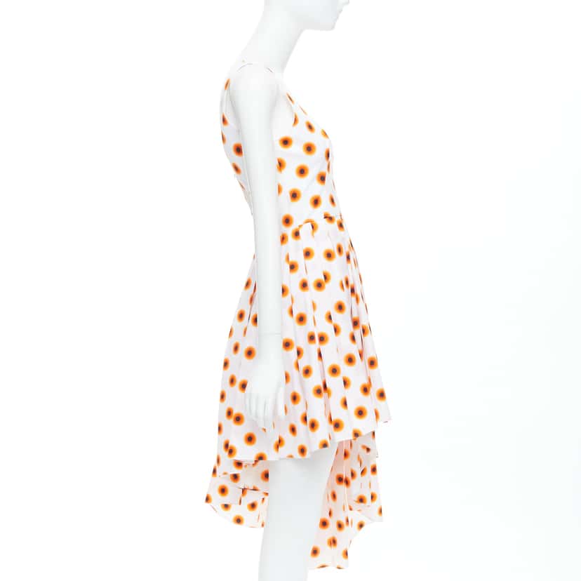 Alexander McQueen Iris White Cotton Never worn - Model View