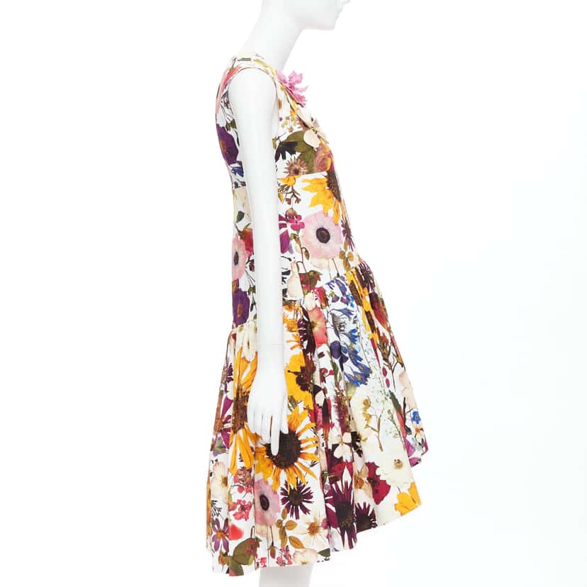 Oscar De La Renta Embellished Bubble Dress MultiColor Cotton Never worn - Model View