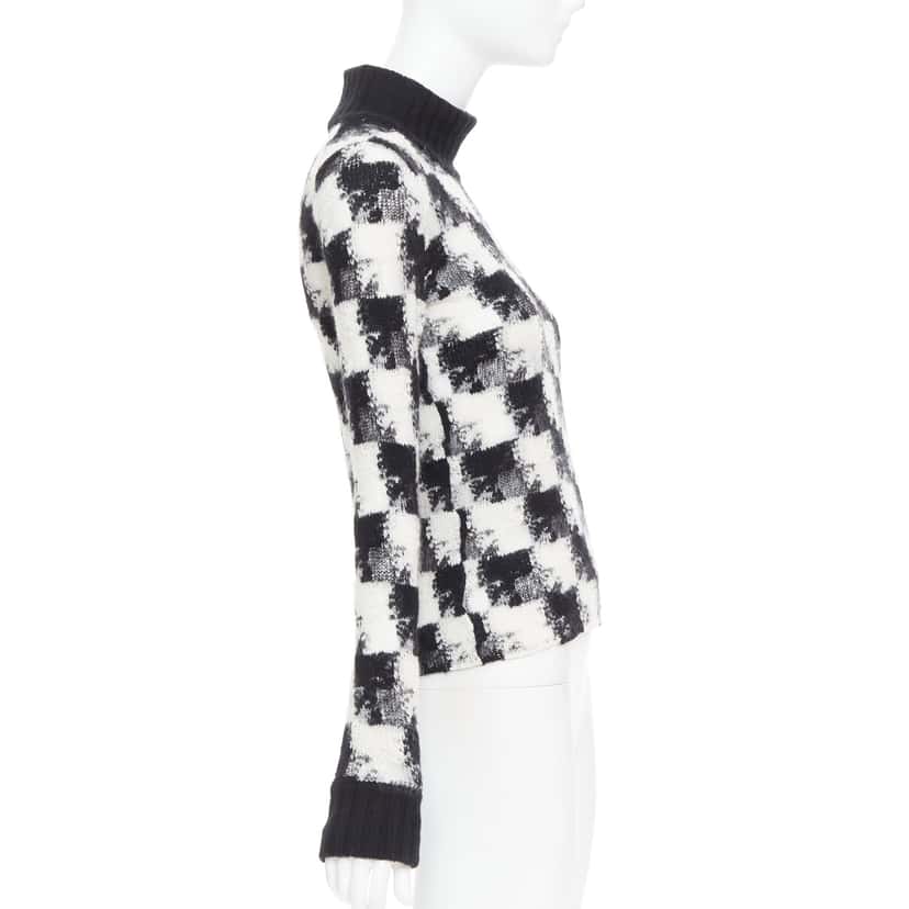 Dior Check Sheer Turtleneck Black Cashmere Very good condition - Model View