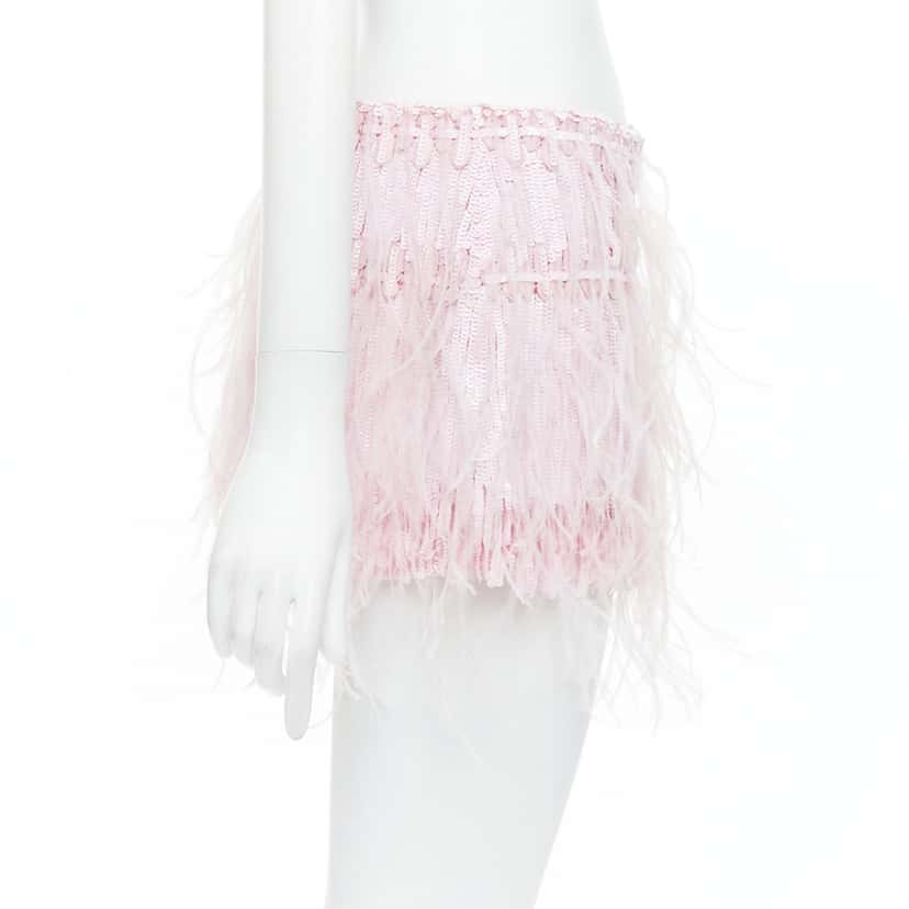 Valentino Sequin Feather Skirt Pink Silk Very good condition - Model View
