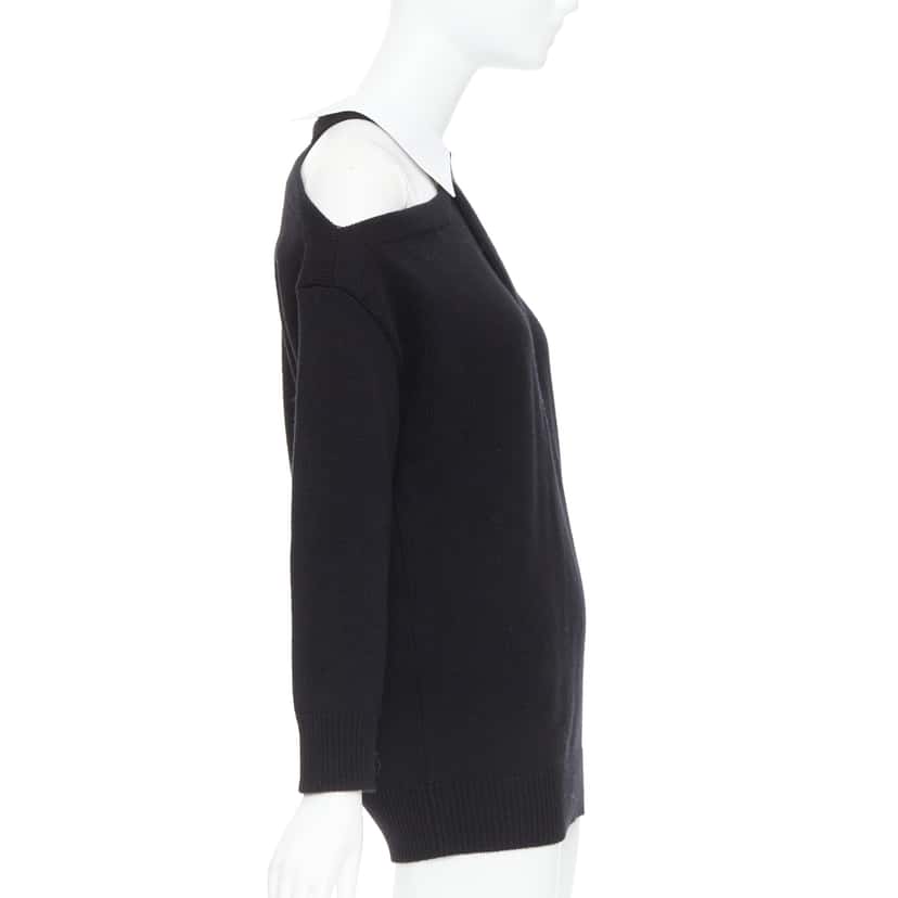 Valentino Cold Shoulder Sweater Black Wool Very good condition - Model View
