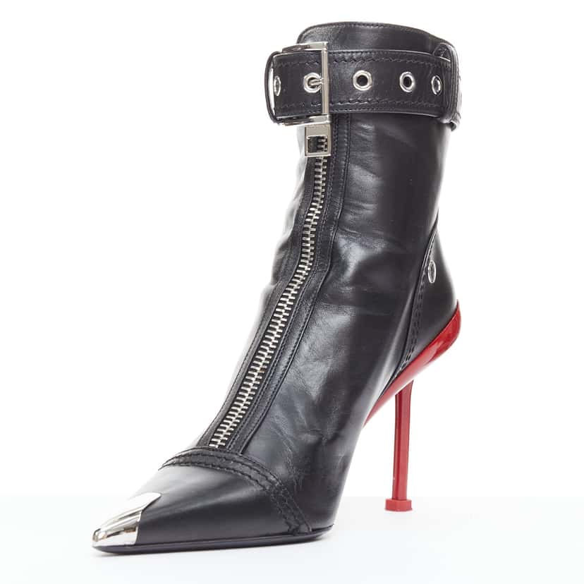 Alexander McQueen Slash Black Leather Good condition - Model View