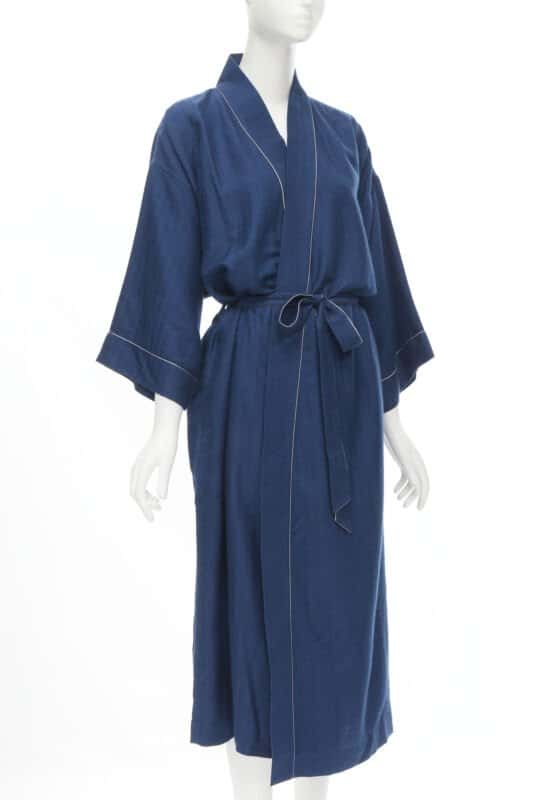 Hermès Cashmere Suede Belted Robe Blue Cashmere Never worn - Inside View