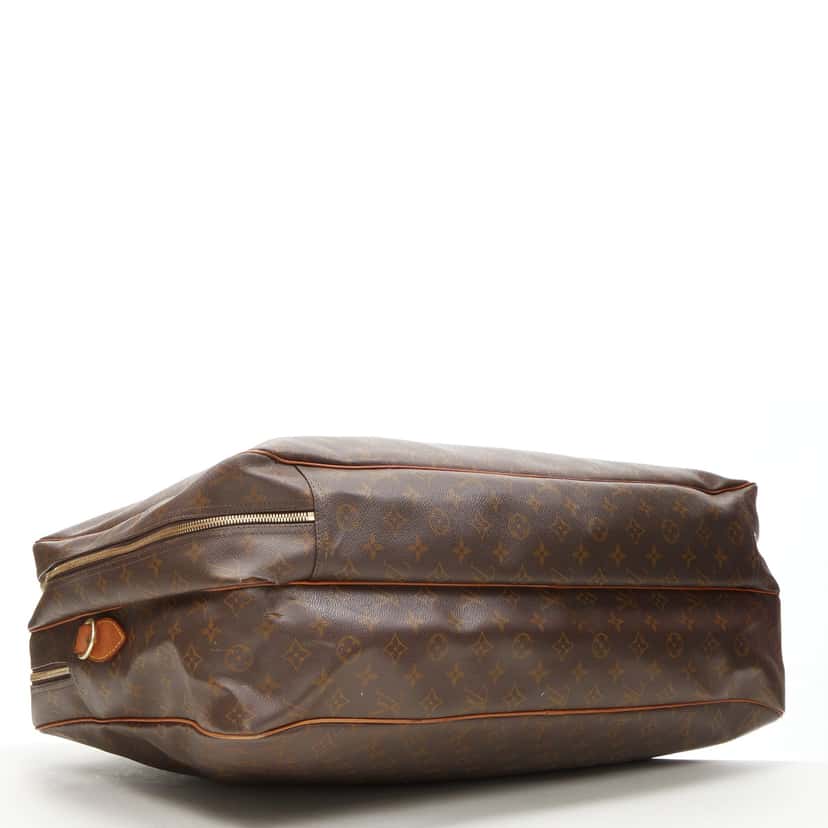 Louis Vuitton Monogram Garment Bag Brown Fair condition - Model View