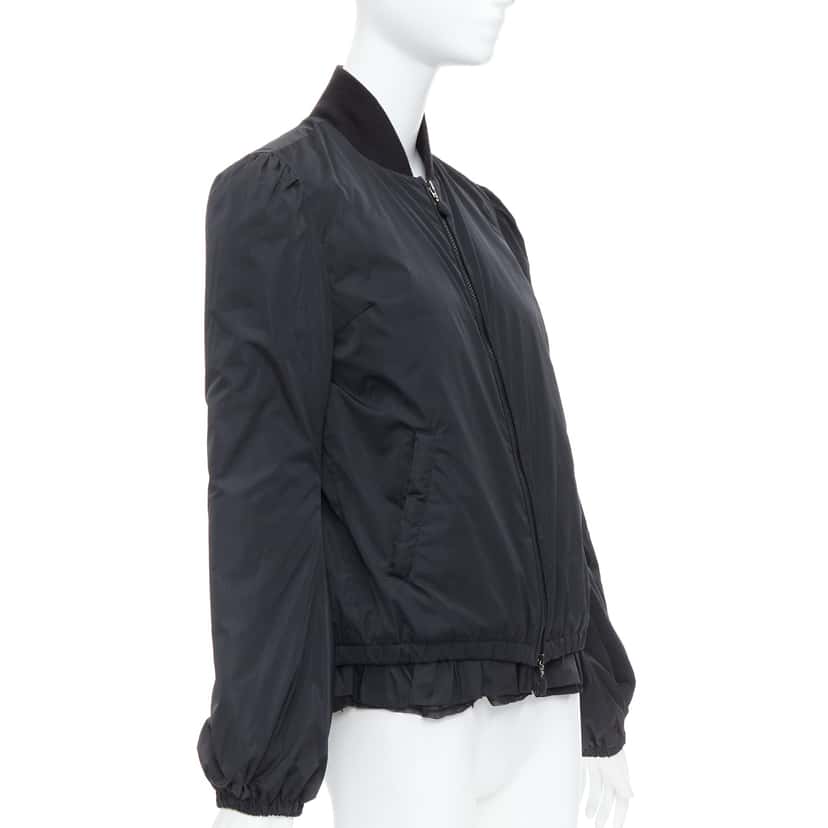 Moncler G32-003 Black Very good condition - Model View