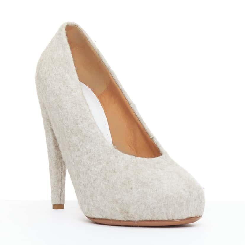 Maison Martin Margiela Grey Felt Pumps Grey Very good condition - Back View