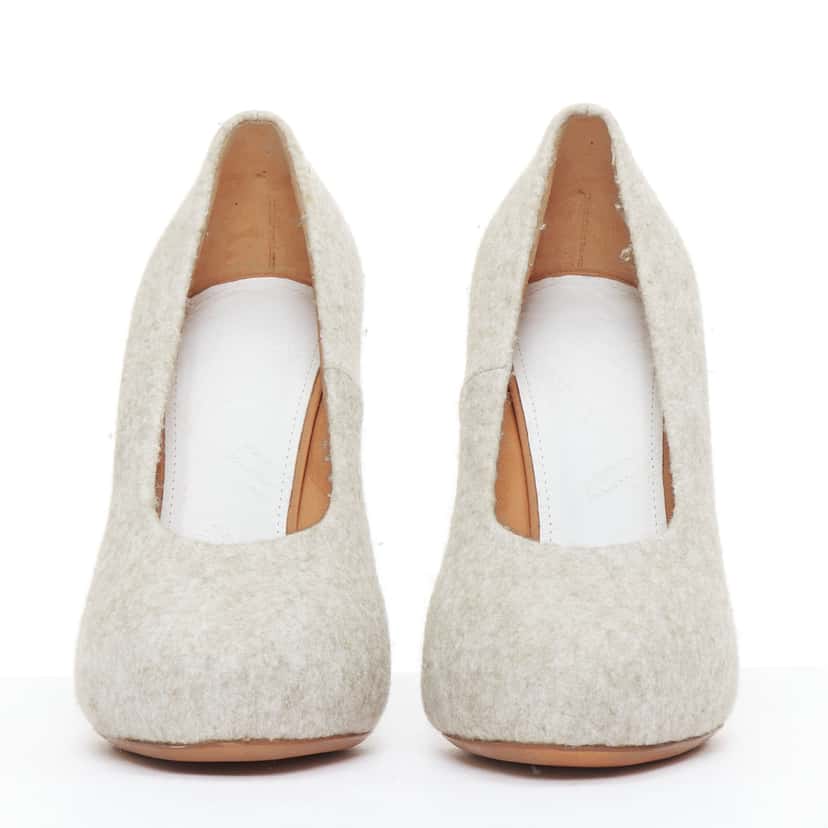 Maison Martin Margiela Grey Felt Pumps Grey Very good condition - Inside View
