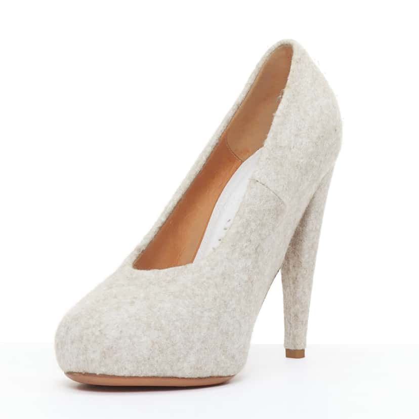 Maison Martin Margiela Grey Felt Pumps Grey Very good condition - Model View