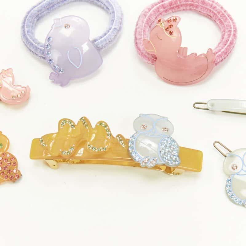 Unsigned Duck Hair Clips MultiColor Plastic Never worn - Back View