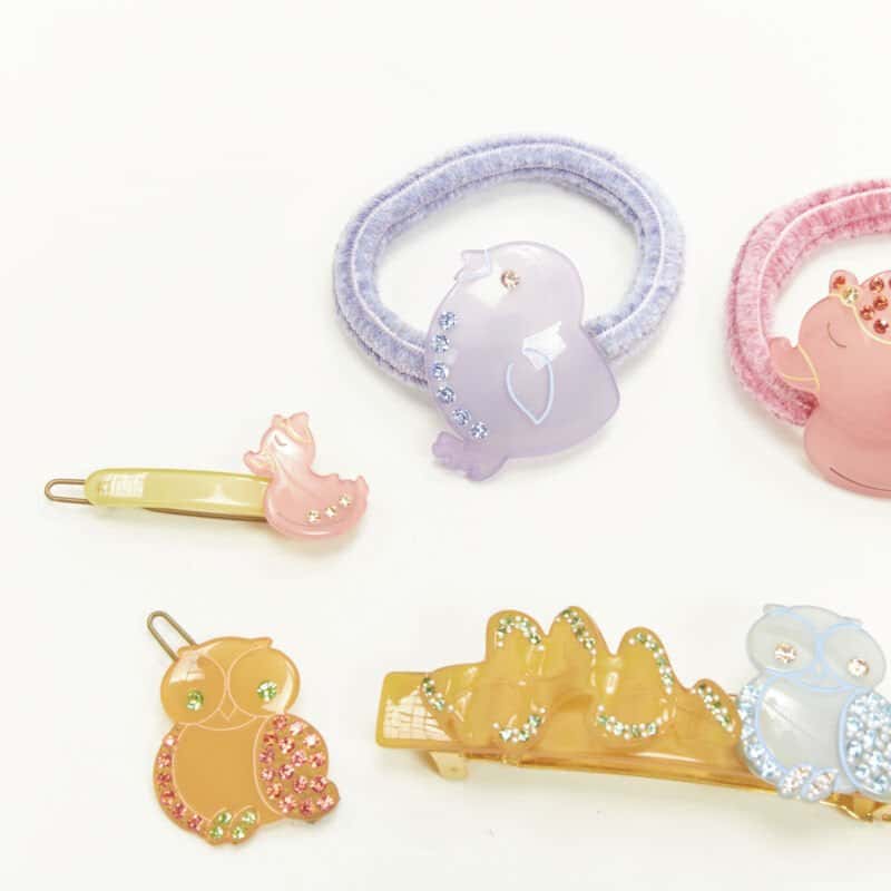 Unsigned Duck Hair Clips MultiColor Plastic Never worn - Box View