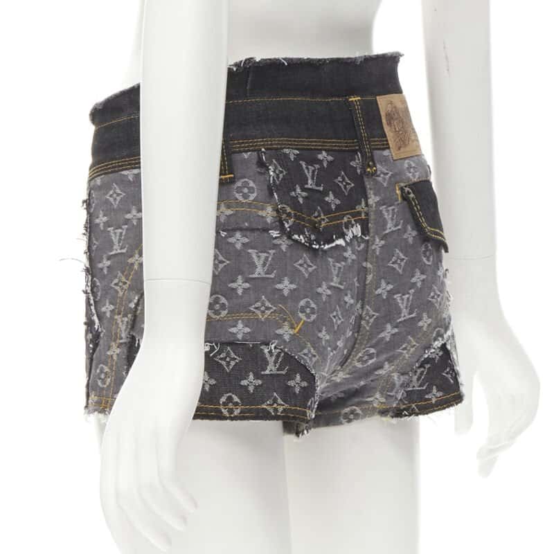 Louis Vuitton LV Patchwork Shorts Blue Cotton Very good condition - Box View
