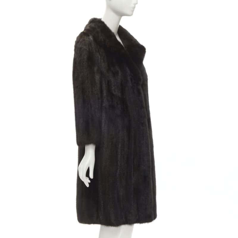 Unsigned Brown Fur Long Coat Brown Fur Never worn - Model View