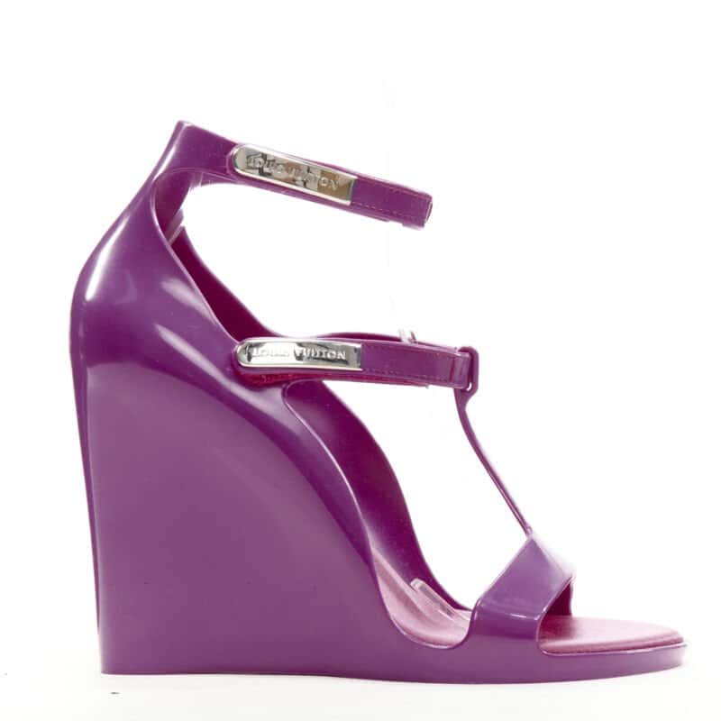 Louis Vuitton Purple Rubber Wedge Purple Rubber Never worn - Front View