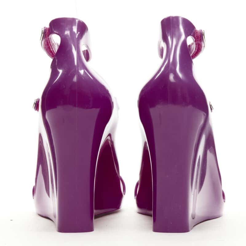 Louis Vuitton Purple Rubber Wedge Purple Rubber Never worn - Box View