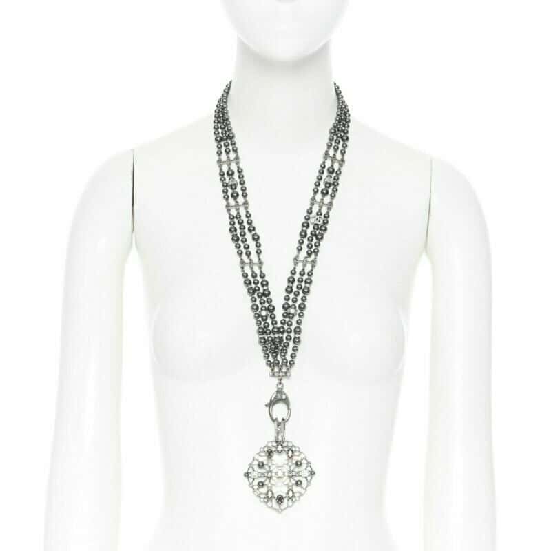 Chanel Triple Pearl Necklace Grey Metal Never worn - Front View