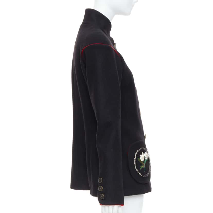 Chanel P51886W056888 Black Wool Very good condition - Box View