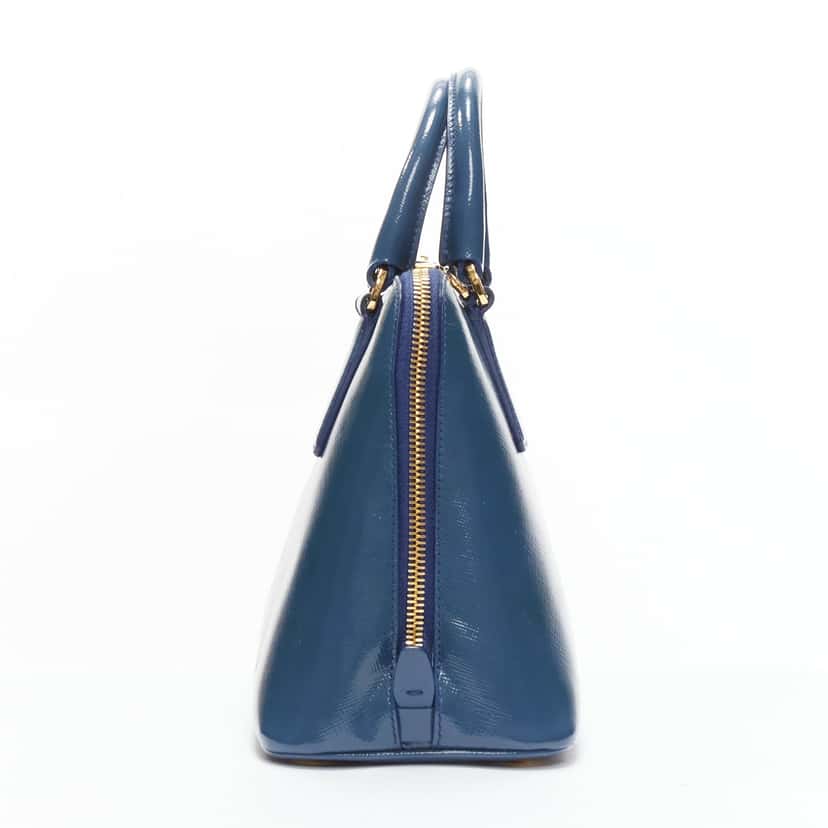 Prada Promenade Blue Leather Very good condition - Model View
