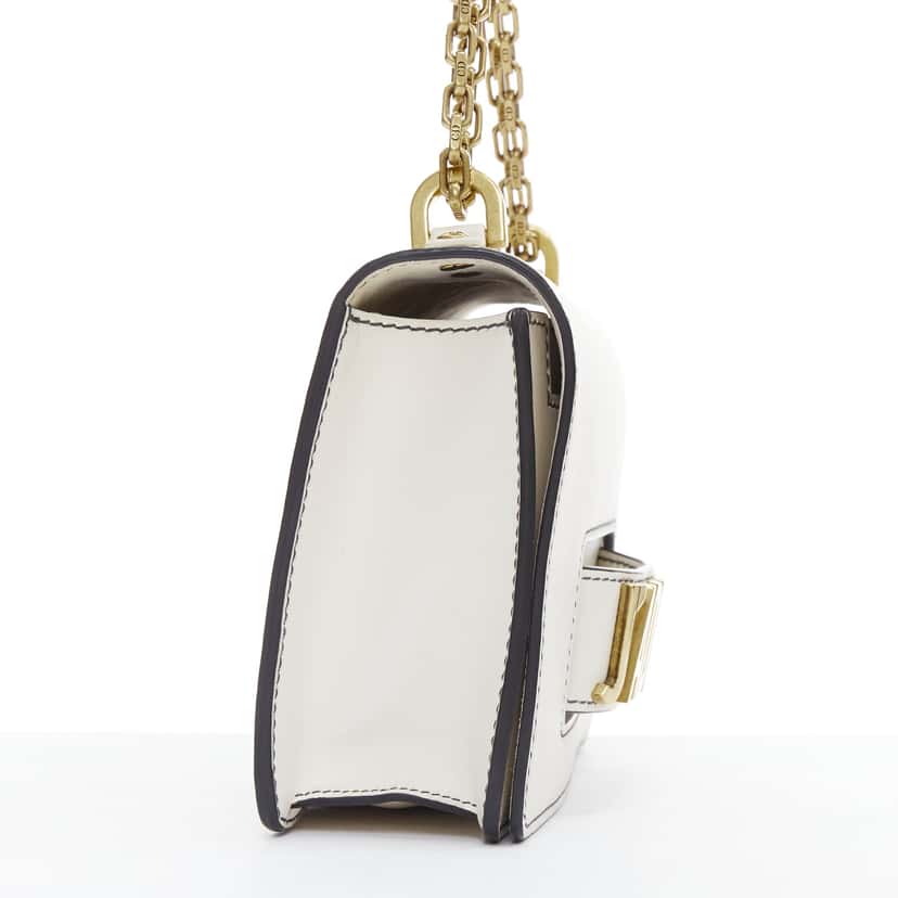 Dior J'Adior Medium White Leather Good condition - Model View