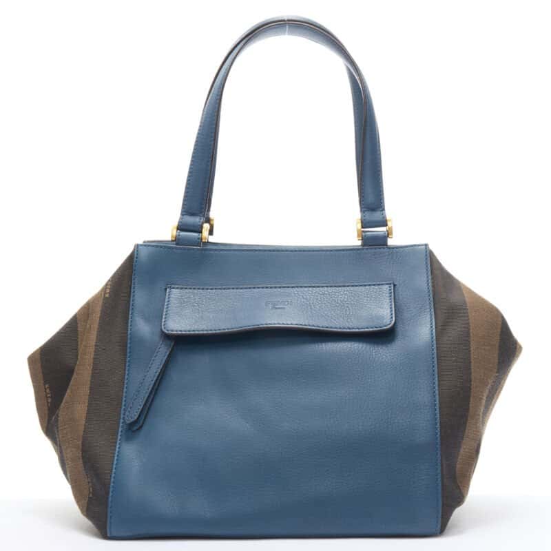 Fendi Silver Lock Pouch Blue Leather Very good condition - Front View