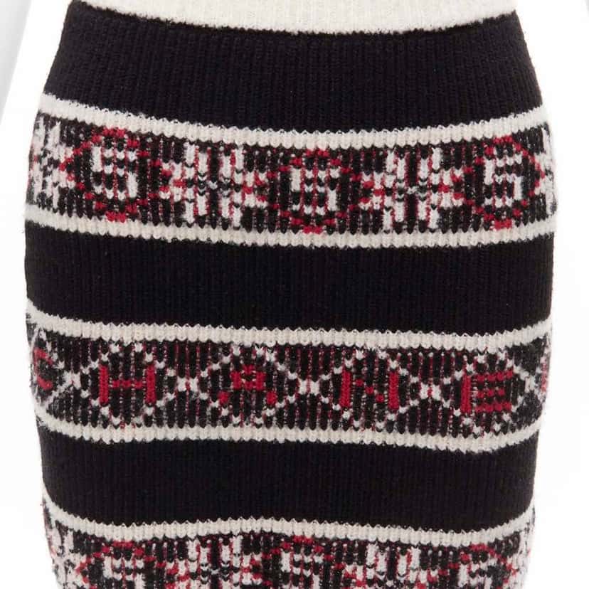 Chanel Fair Isle Skirt Black Cashmere Very good condition - Back View