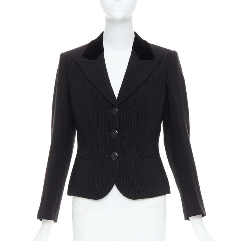 Giorgio Armani Peak Lapel Blazer Black Very good condition - Front View