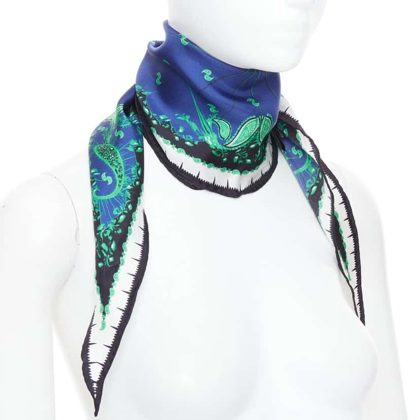 Haider Ackermann Paisley Triangle Scarf Blue Silk Very good condition - Inside View
