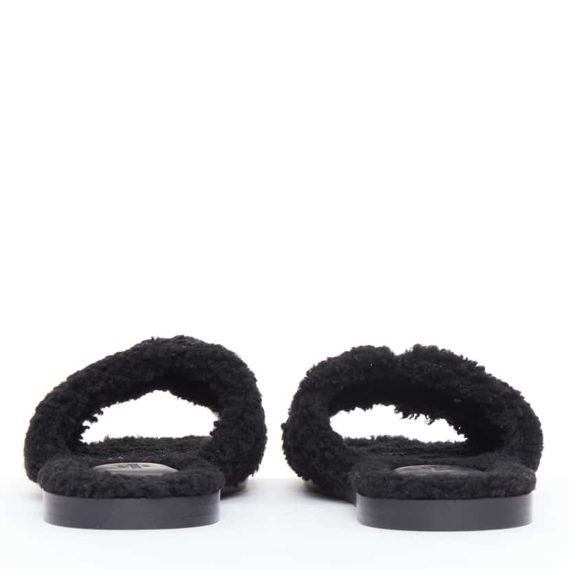 Hermès Oran Black Fur Very good condition - Box View