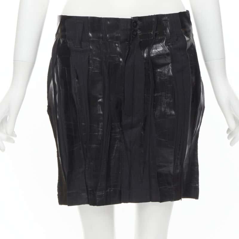 Issey Miyake Lacquered Mini Skirt Black Cotton Very good condition - Front View