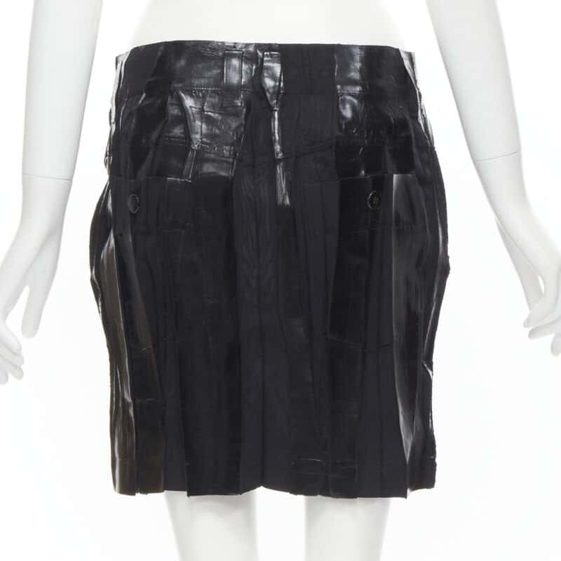 Issey Miyake Lacquered Mini Skirt Black Cotton Very good condition - Box View