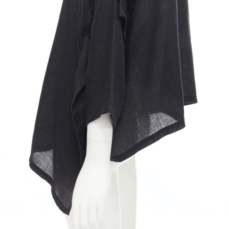 Comme Des Garcons Square Back Top Black Linen Very good condition - Back View