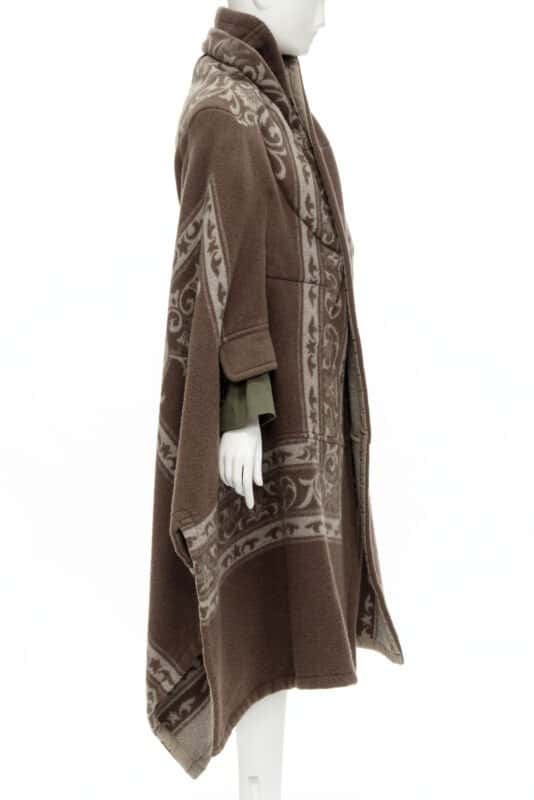 Comme Des Garcons Brown Wool Cocoon Coat Brown Wool Never worn - Model View