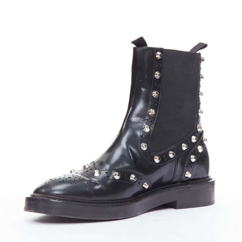 Balenciaga Washed Leather Zip Boots Black Leather Very good condition - Model View