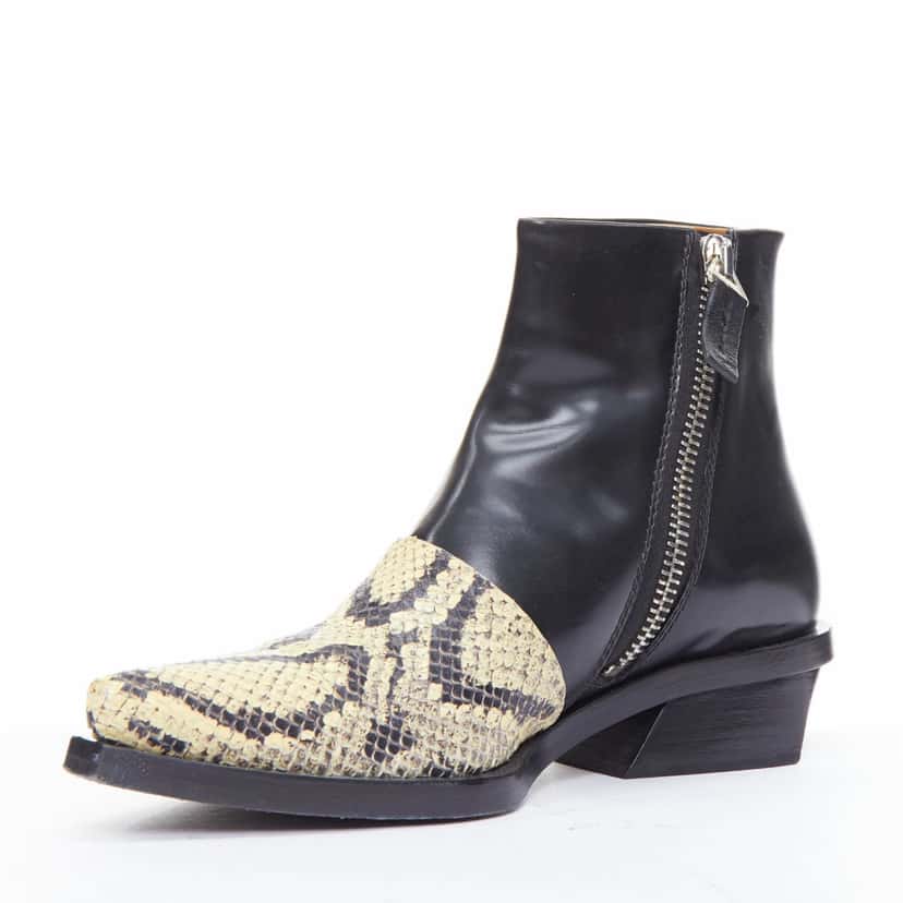 Proenza Schouler Cream Zip Combat Boots Khaki Leather Good condition - Model View