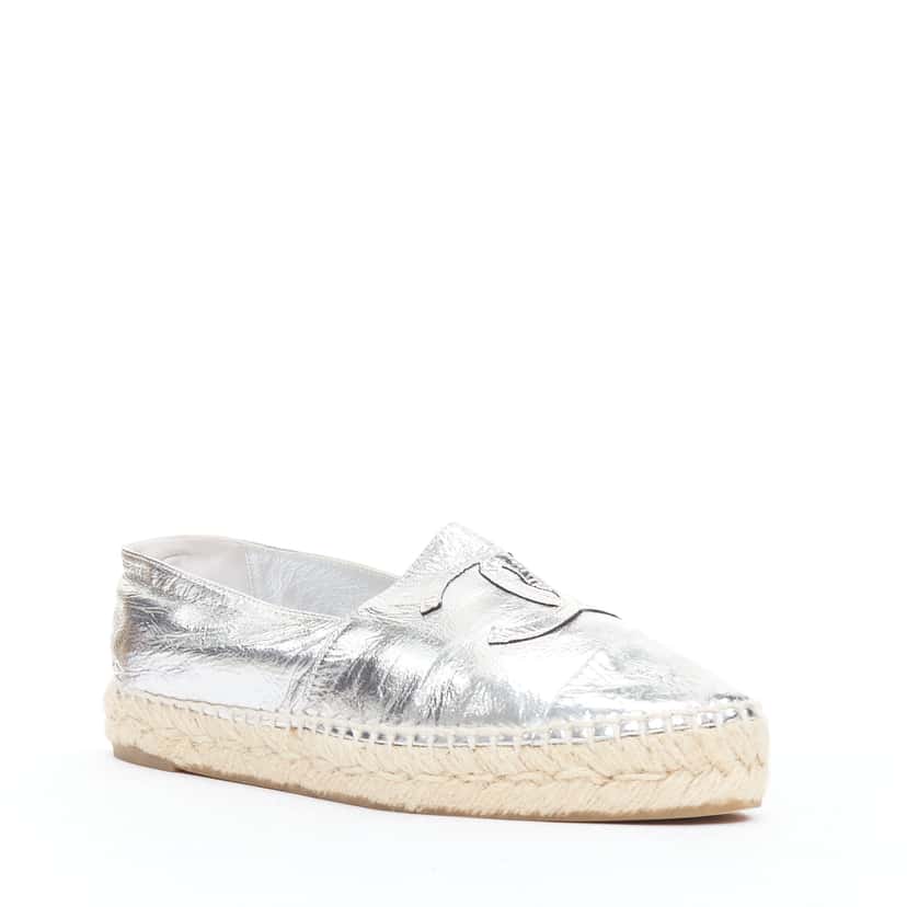 Chanel Woven Leather Flats Silver Leather Good condition - Inside View