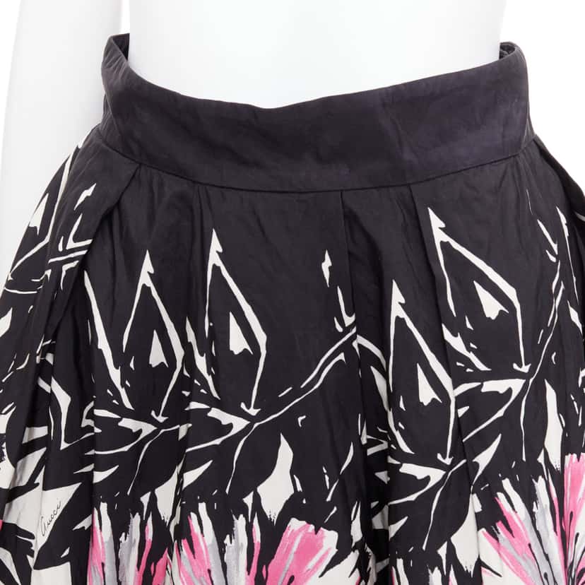 Gucci Abstract Bubble Skirt Beige Silk Good condition - Back View