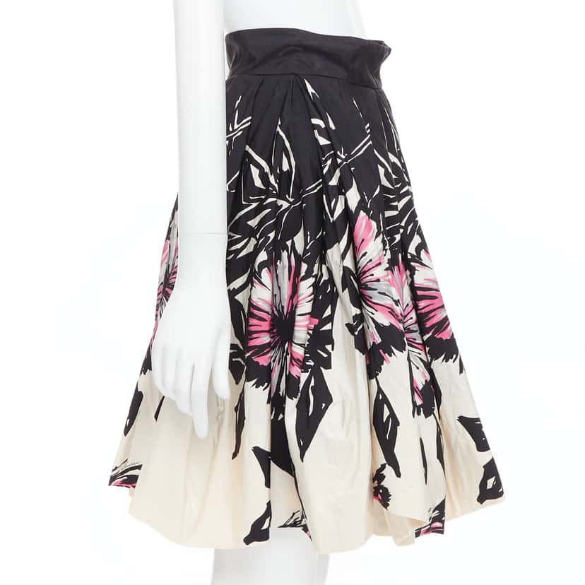Gucci Abstract Bubble Skirt Beige Silk Good condition - Model View
