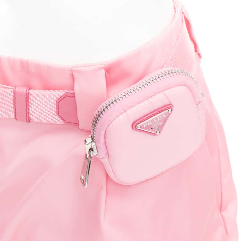 Prada Logo Pouch Shorts Pink Very good condition - Back View
