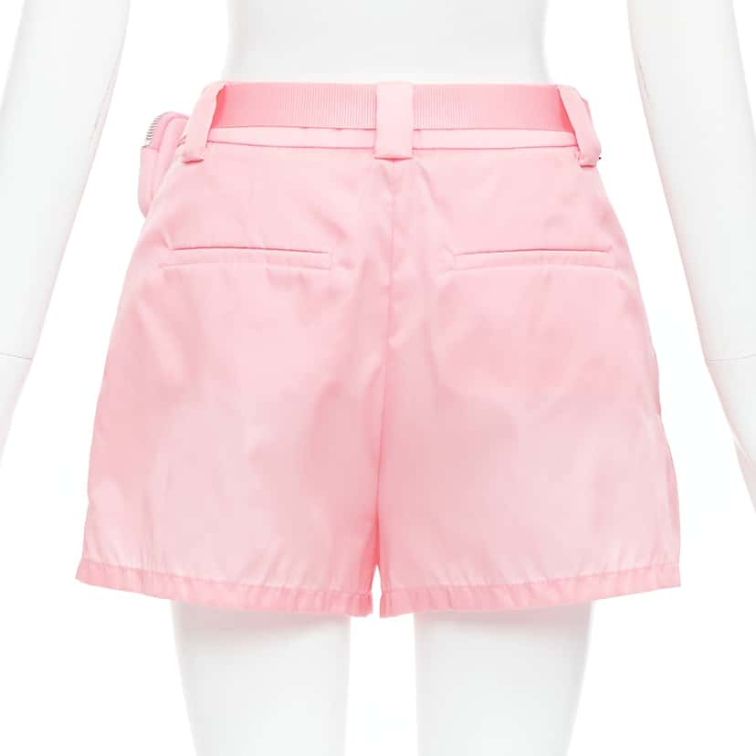 Prada Logo Pouch Shorts Pink Very good condition - Box View