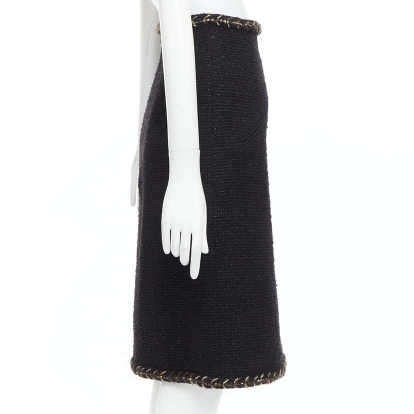 Chanel Braided Tweed Skirt Black Cotton Very good condition - Model View