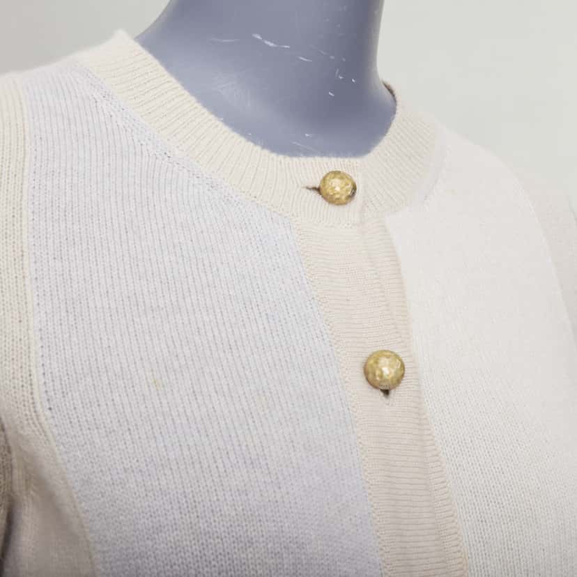 Chanel Colorblocked Cardigan Beige Cashmere Good condition - Back View